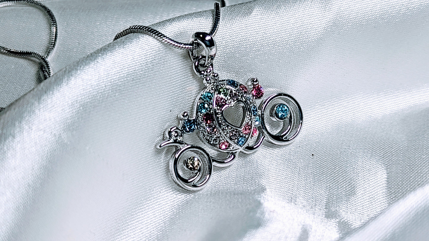 Fairy_Tale_Pumpkin_Carriage_Necklace_pearlenvy