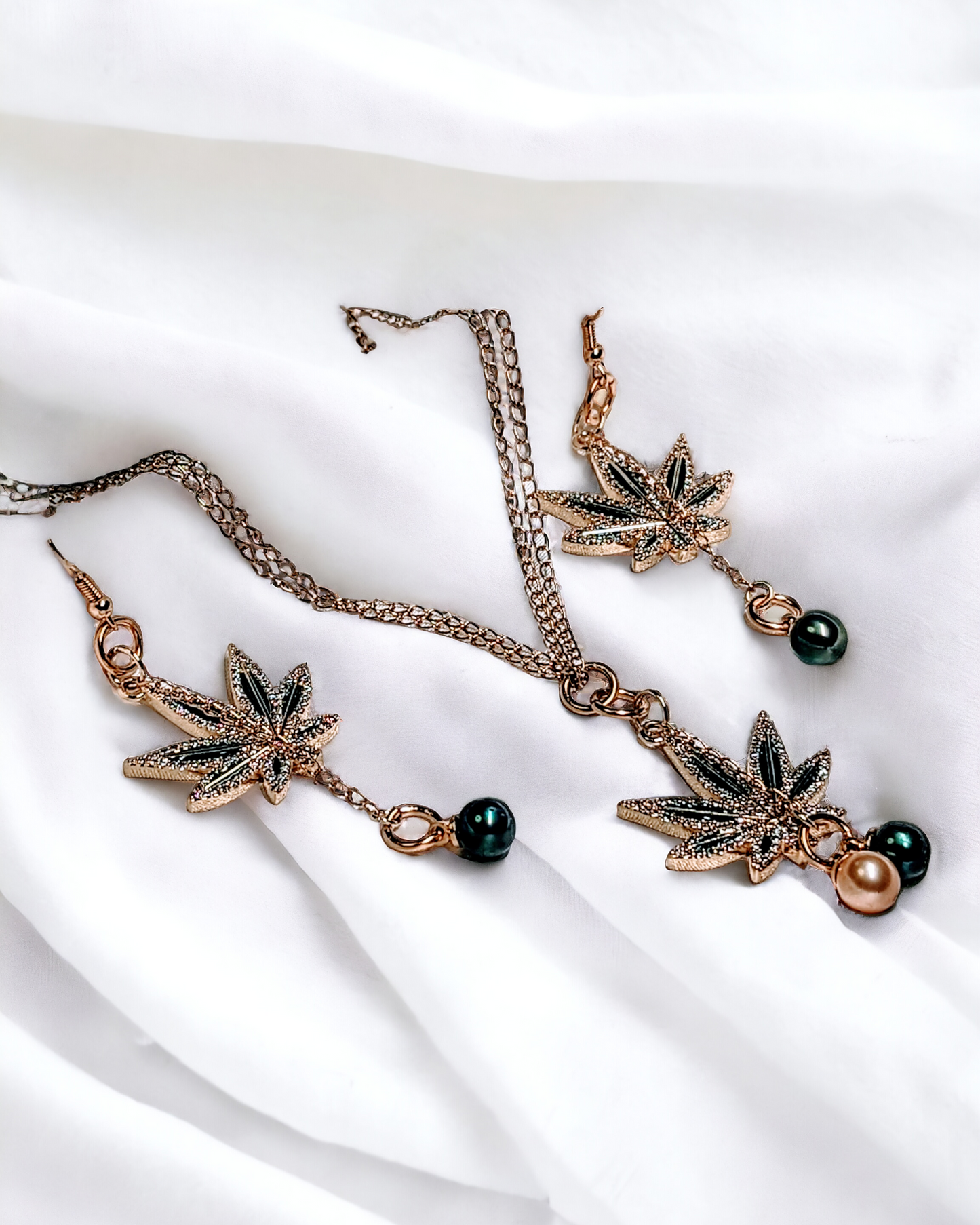 Rollin'_Loud_Necklace_Set_PearlEnvy